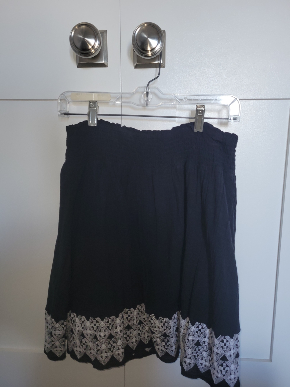 Old Navy Black Mini Skirt with White Embroidered Hem